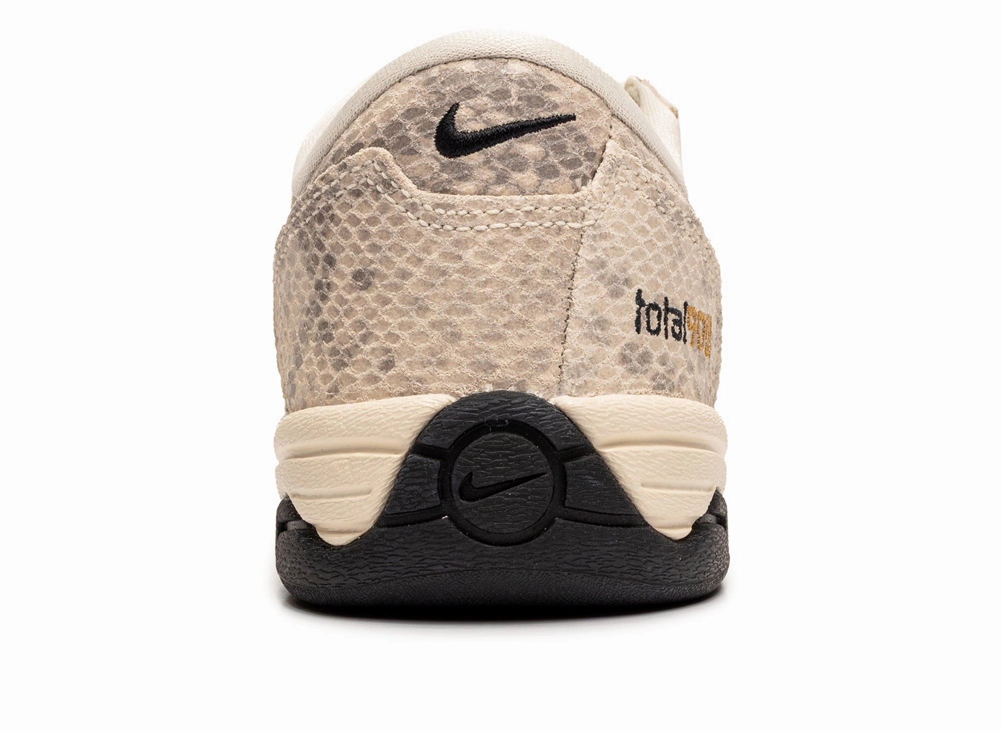 Toe Guard Sock Liner Technology Women's Nike Total 90 SE