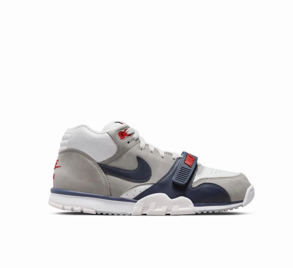 Travel Vibe Morning Hike NIKE AIR TRAINER 1