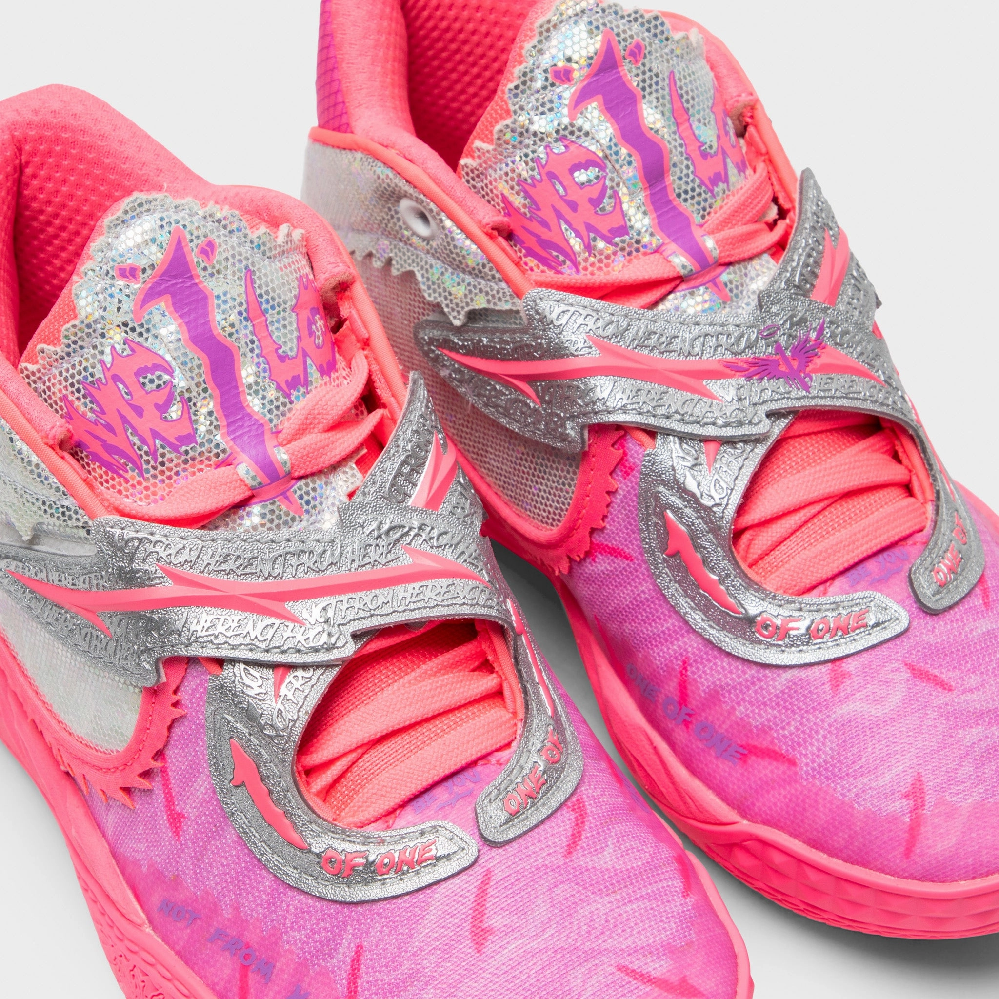 PUMA x LAMELO BALL Junior MB.05 World Tour GelCushion TPU shank