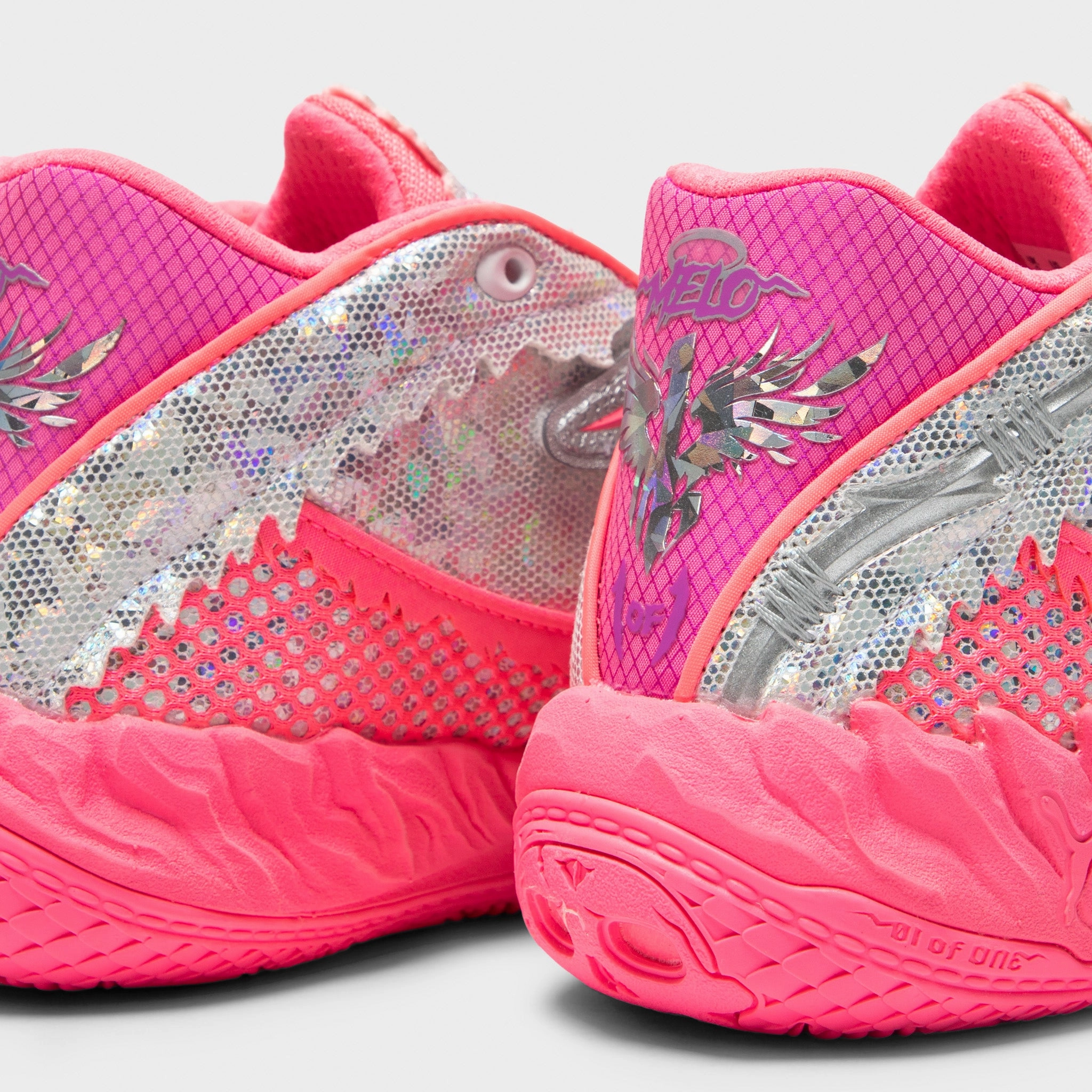 Dynamic Cushioning zipper PUMA x LAMELO BALL Junior MB.05 World Tour