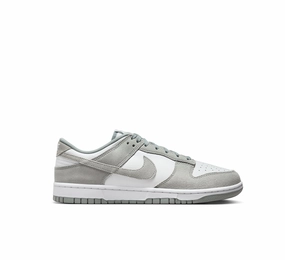 Flexible Fabric Nike Dunk Low Retro