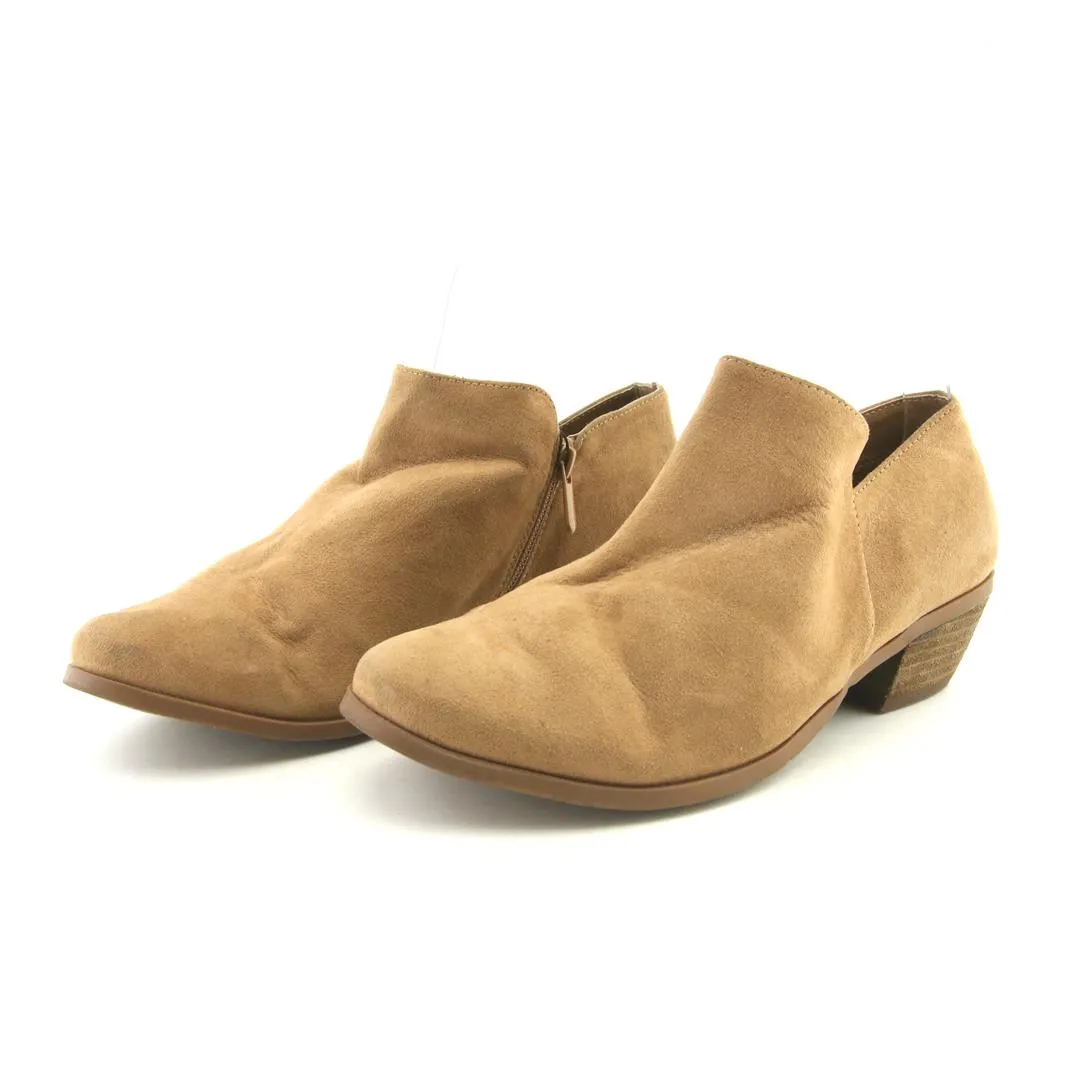 Stable Support Active Nomad Urban Feel TORRID .