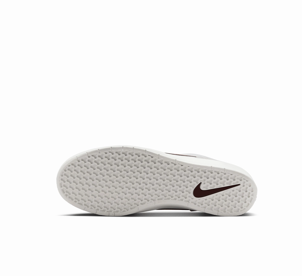 Chic Accent Neat Lines Nike SB Force 58