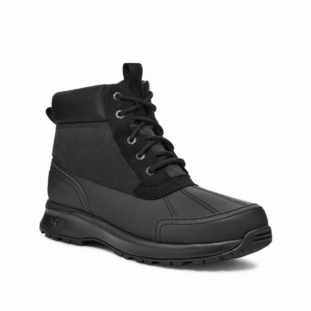 Street Walk lace up closure UGG - Emmett DuckBt WP Black