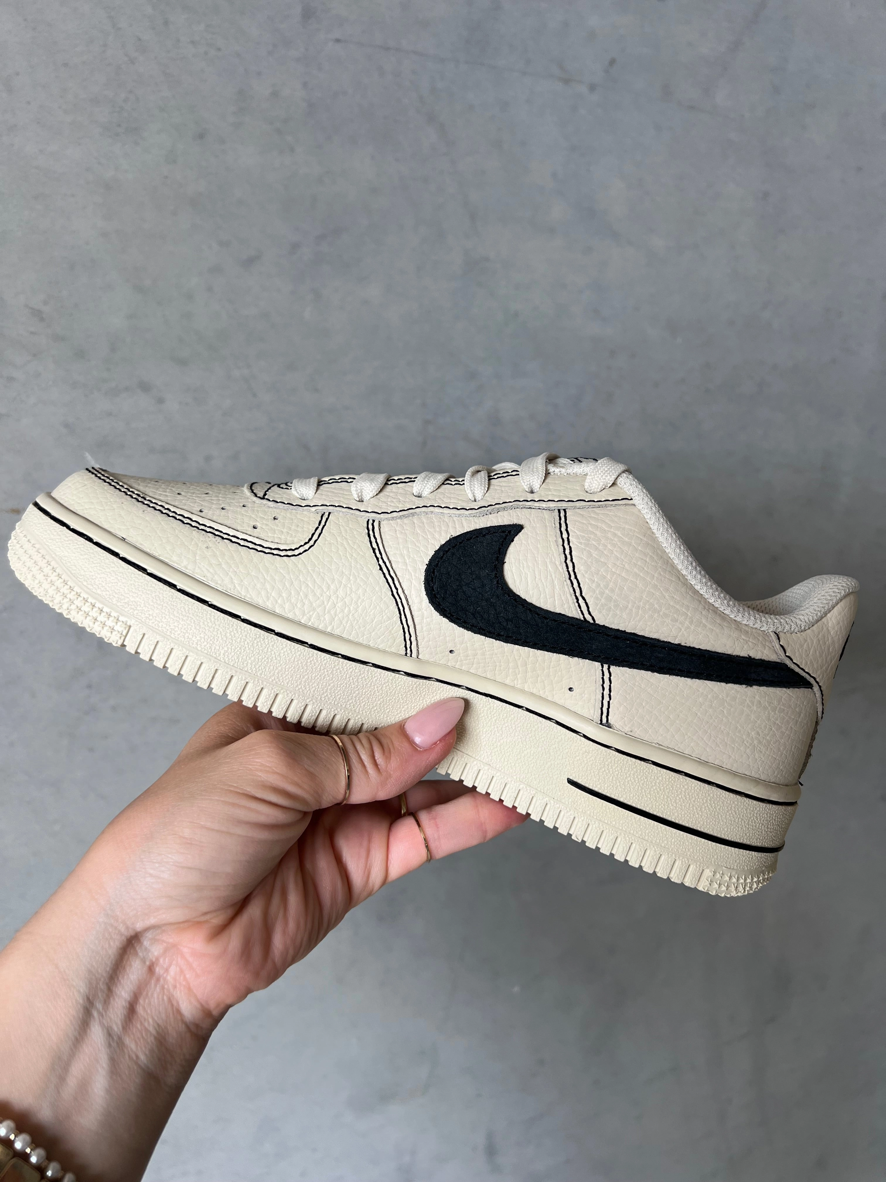 VINTAGE Swarovski Women??s Air Force 1 Low Shoes Water Resistant