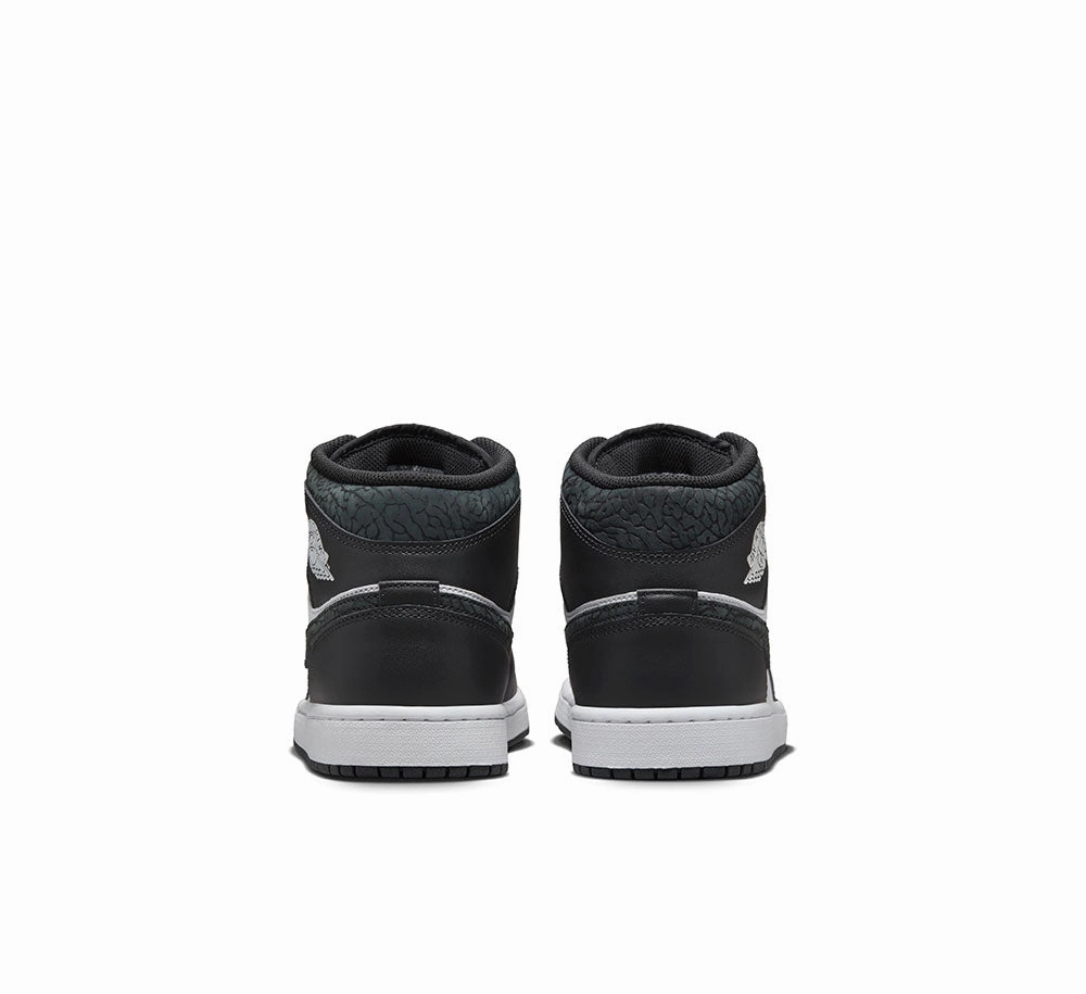 AIR JORDAN 1 MID SE Form Fit