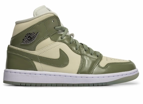 Sandals style Night Style Women's Air Jordan 1 Mid SE