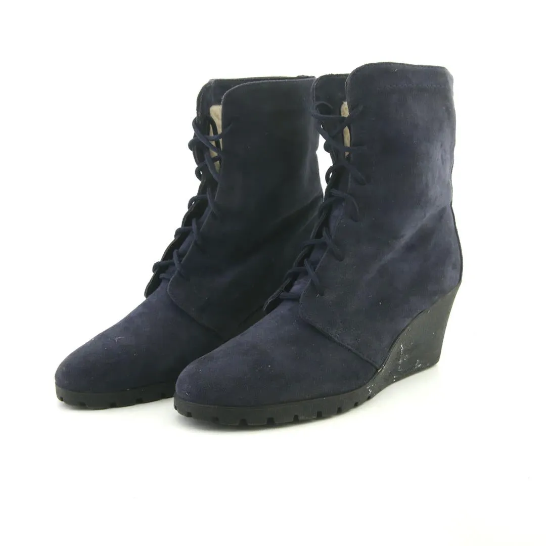 Contoured Footbed Shape Ground Force NAUTICA .