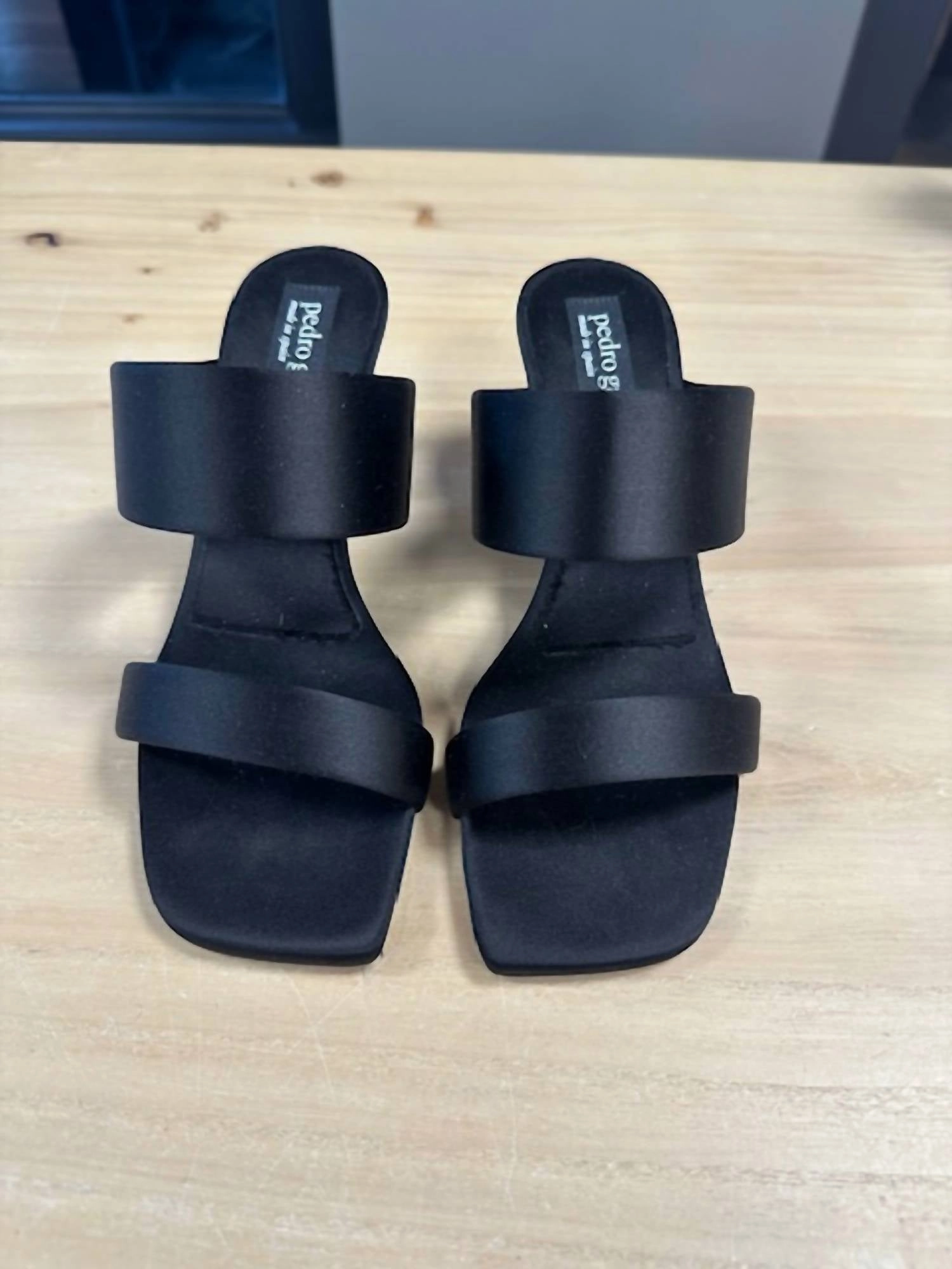 Love Pick Women Italica Sandal In Black Satin