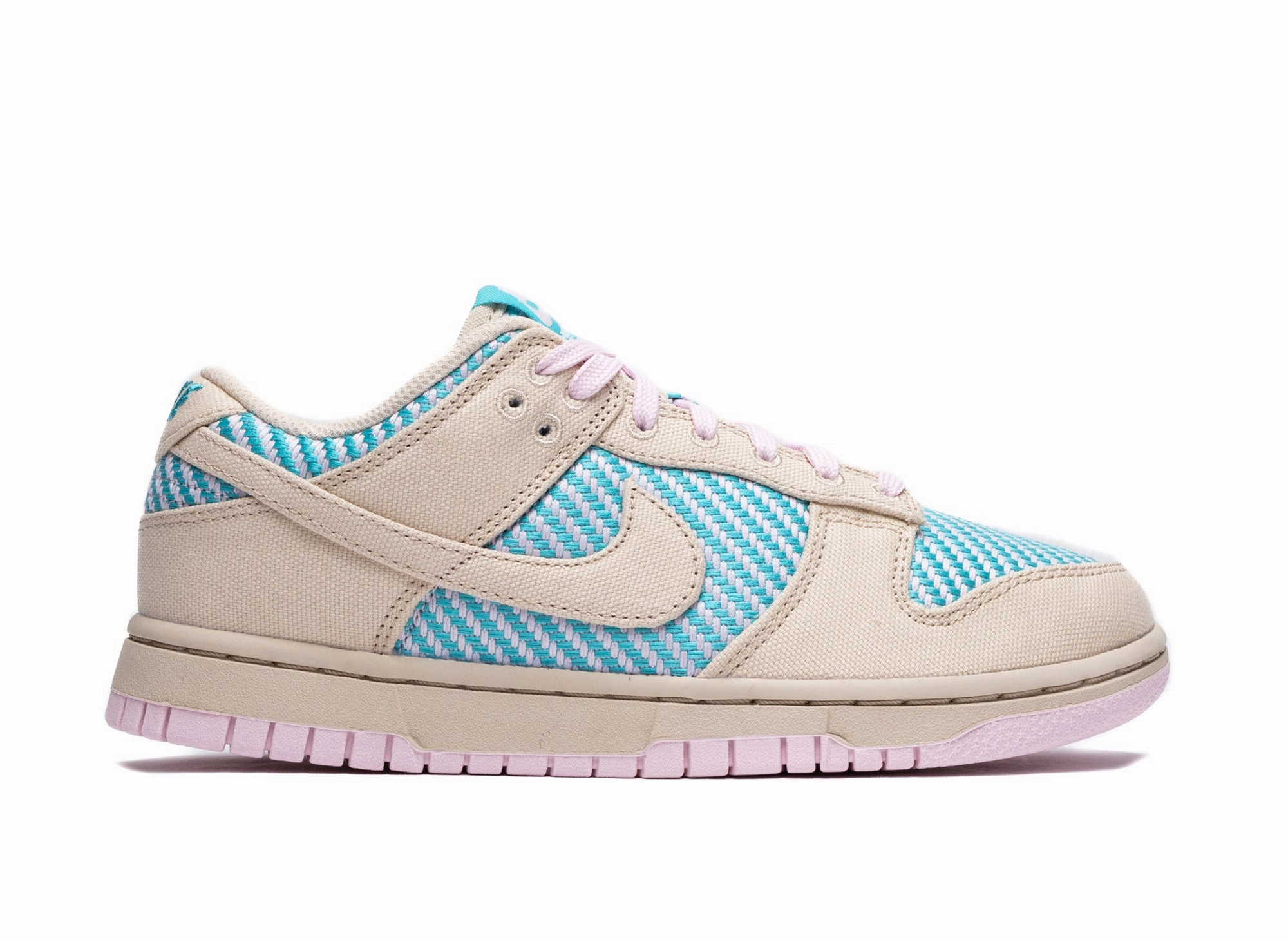 Timeless Use Simple Pair Women's Nike Dunk Low