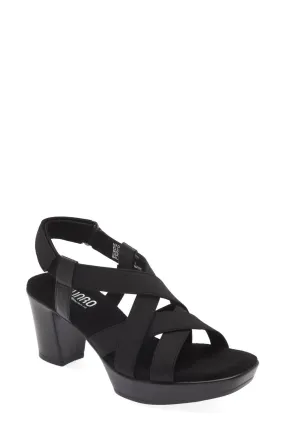 Women's Maddox Platform Sandal In Black Graceful Stance Classic Fit